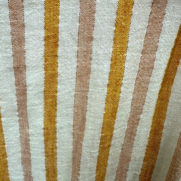 NWT, Rails Brigitte Amber stripe. Flutter sleeve Wrap Dress. Size L - Picture 2 of 5